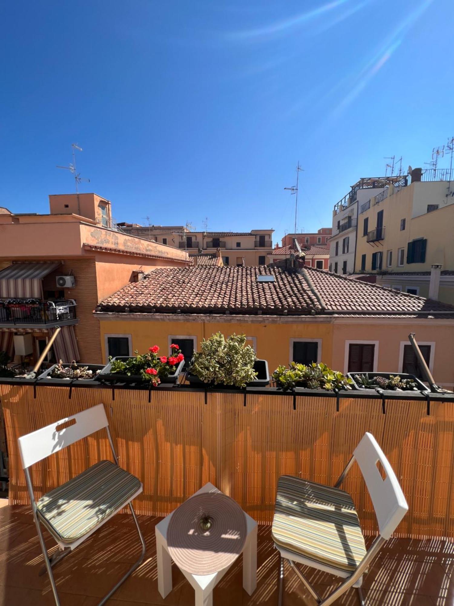 Hotel Casa Dharma Civitavecchia Exterior foto